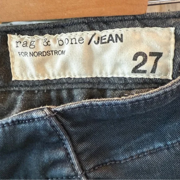 Size 27 Rag & Bone Bowery Skinny Cargo Pants Distressed Navy Nordstrom Exclusive - Picture 8 of 8